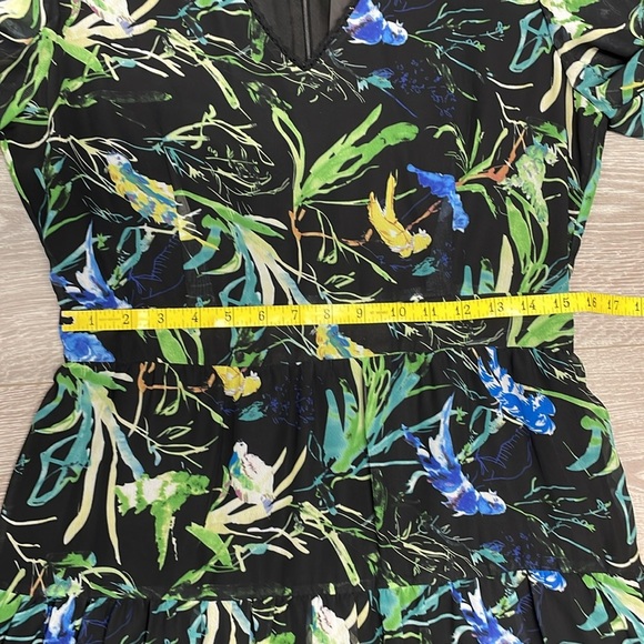 NWT Le Gali Black Floral Chiffon Flutter Bell Sleeve V-Neck Dress 12 - Picture 12 of 16